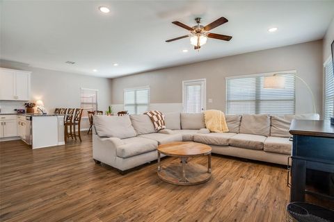 Tiny photo for 2209 Hanover Street, Farmersville, TX 75442 (MLS # 21209861)