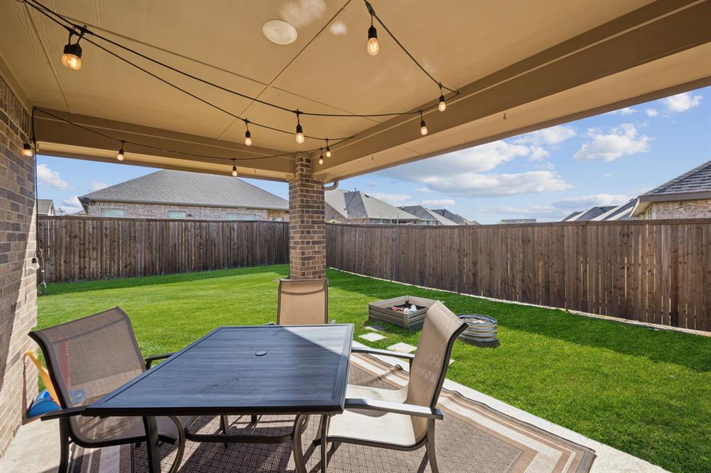 WILLIAMSBURG - Residential