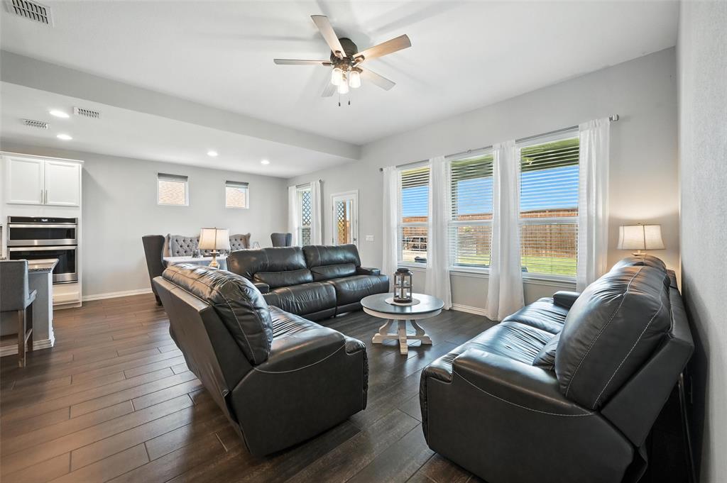 2514 Wallingford Drive