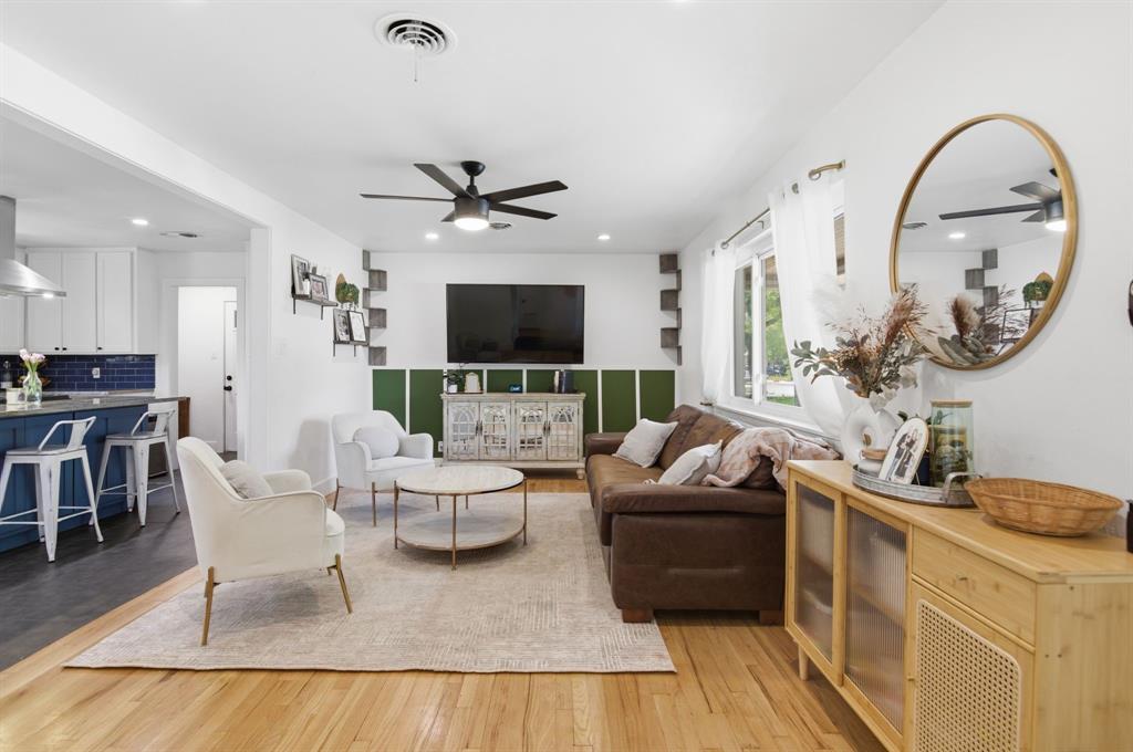7624 Oxley Drive