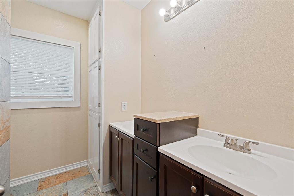 A01366 - Residential