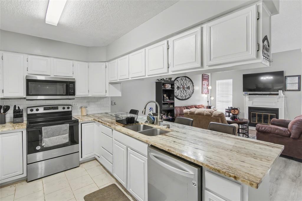 Greenacres Place Twnhses Ph I - Residential