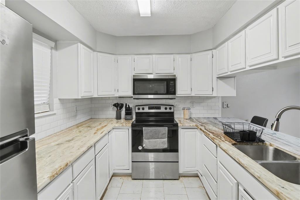 Greenacres Place Twnhses Ph I - Residential