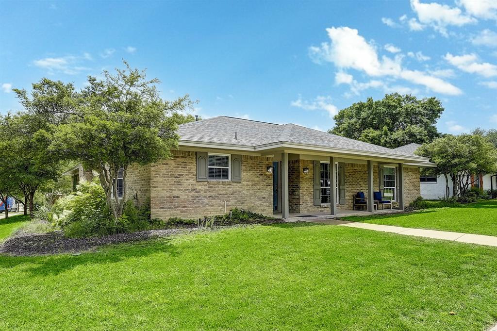 216 Northwood Drive