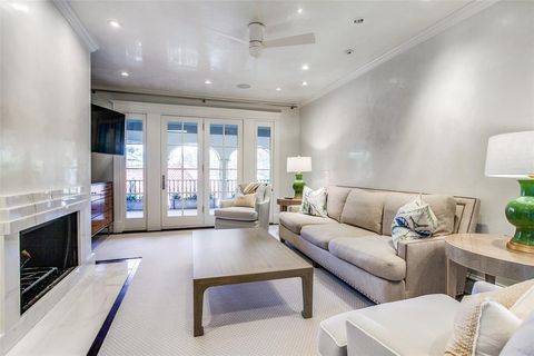 Tiny photo for 3868 Potomac Avenue, Highland Park, TX 75205 (MLS # 21067901)