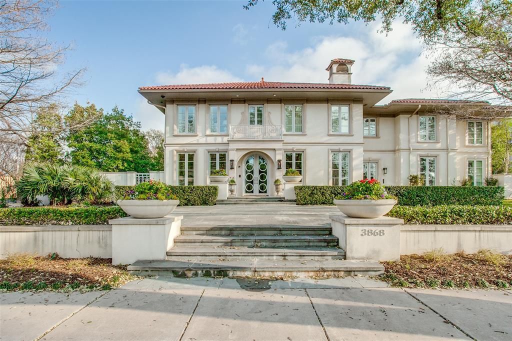 Photo for 3868 Potomac Avenue, Highland Park, TX 75205 (MLS # 21067901)