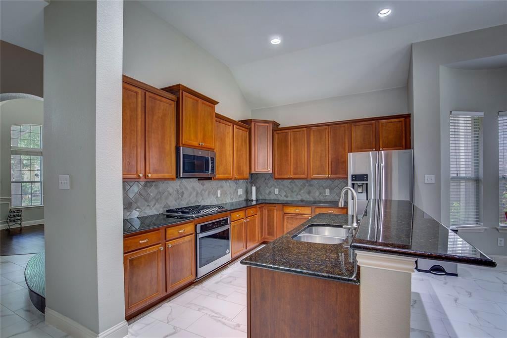 3509 New Castle Court