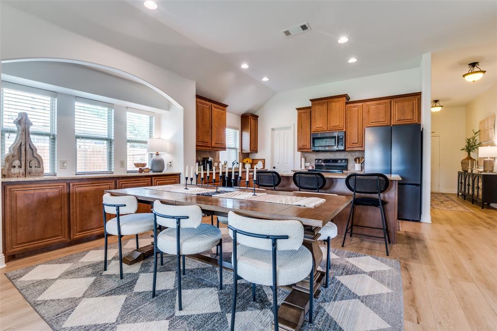 5041 W Fall Drive