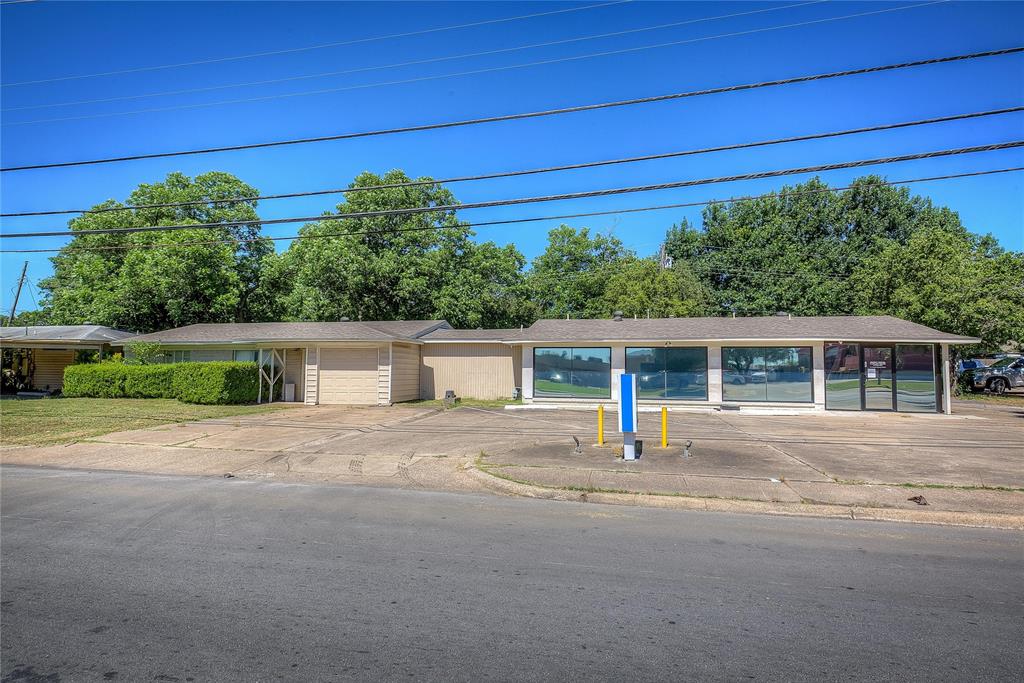 737 Irby Lane 1