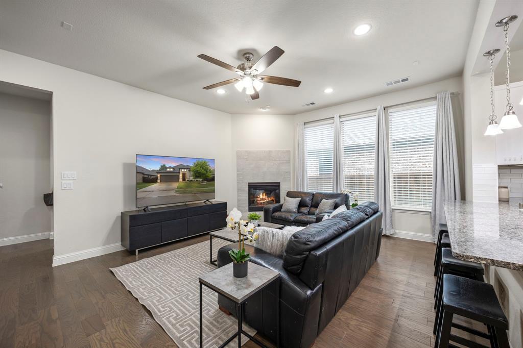 908 Spring Falls Drive