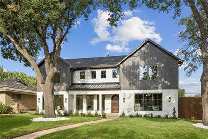 10310 Mosscrest Drive Dallas TX 75238