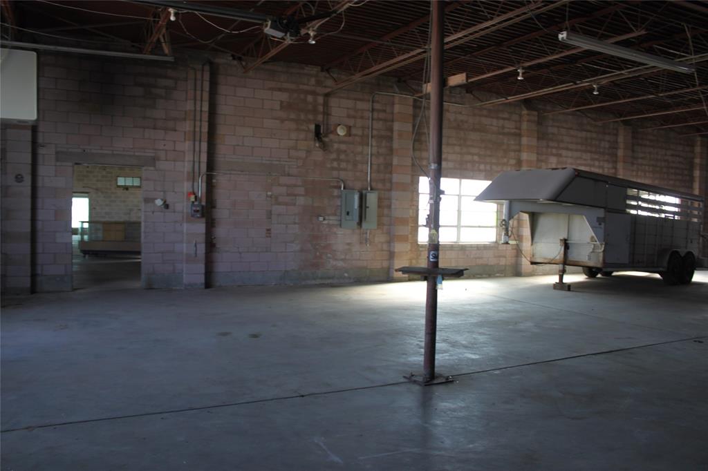 WK Baylor - Commercial Sale