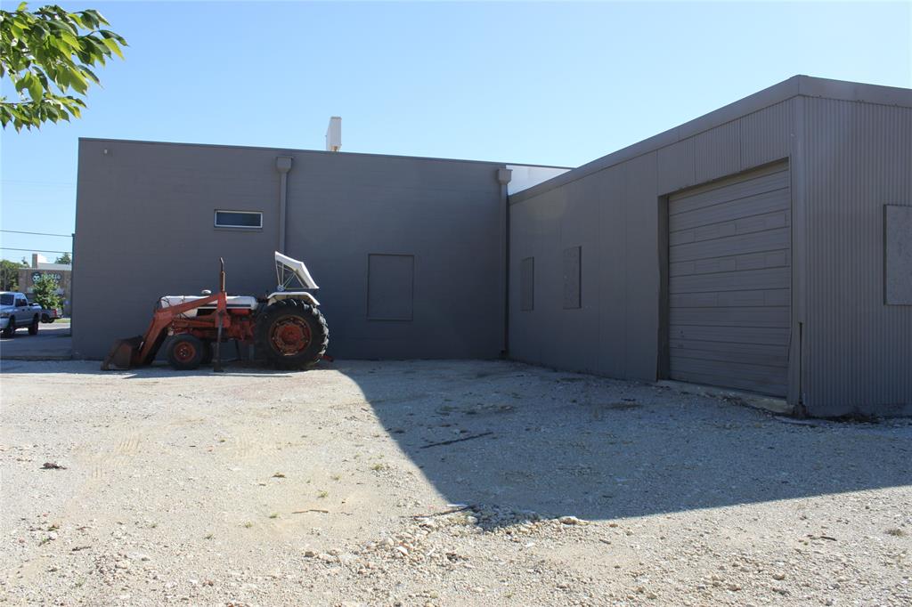 WK Baylor - Commercial Sale