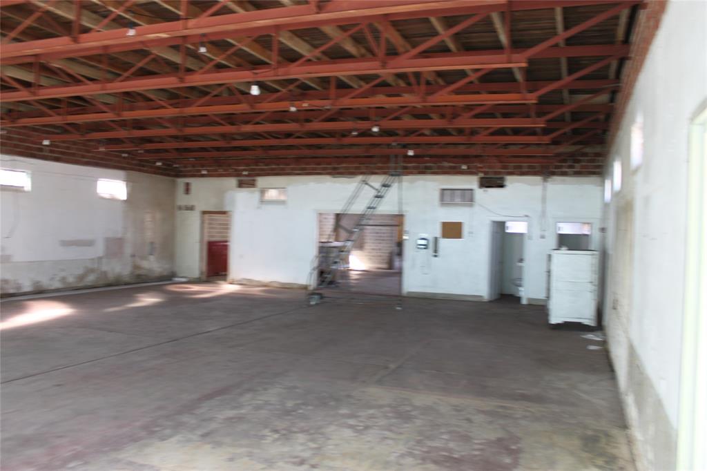 WK Baylor - Commercial Sale