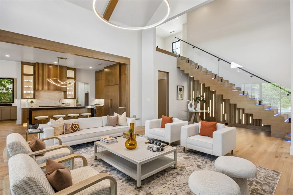 601 Pemberton Drive