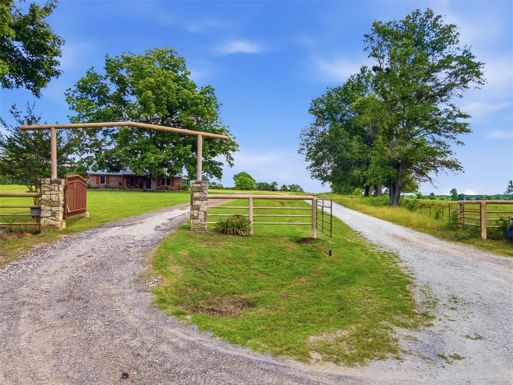 1663 County Road 1405