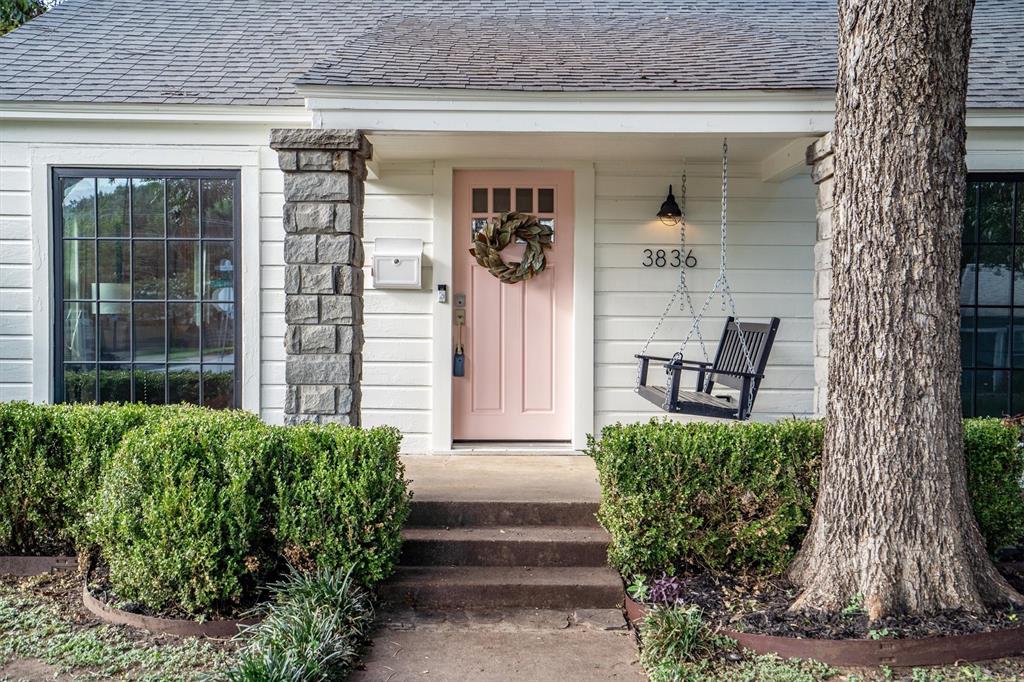 3836 Pershing Avenue