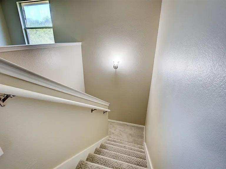 Hills At Tealwood Ph 01 - Residential Lease