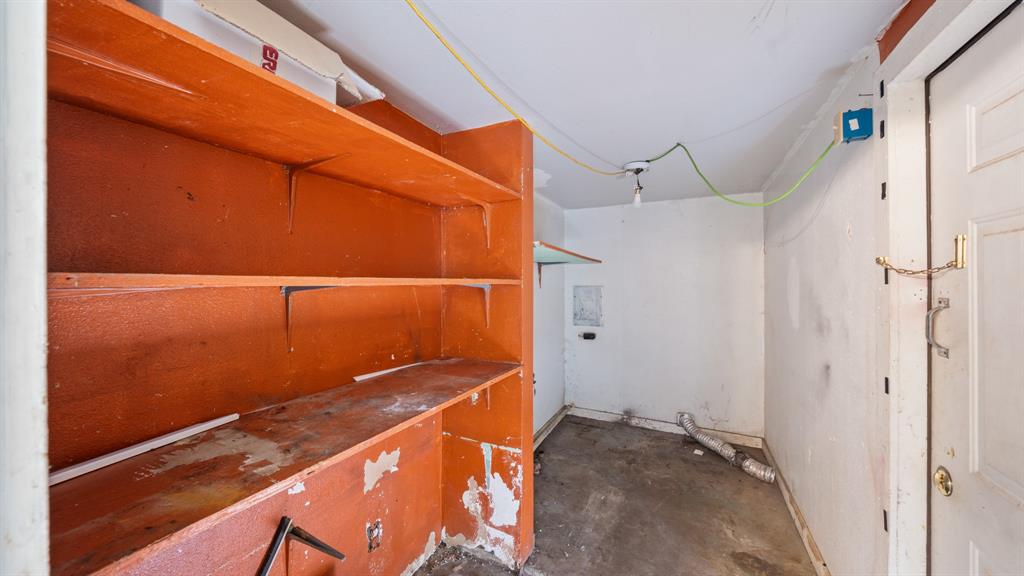 T Parmer Sur - Residential