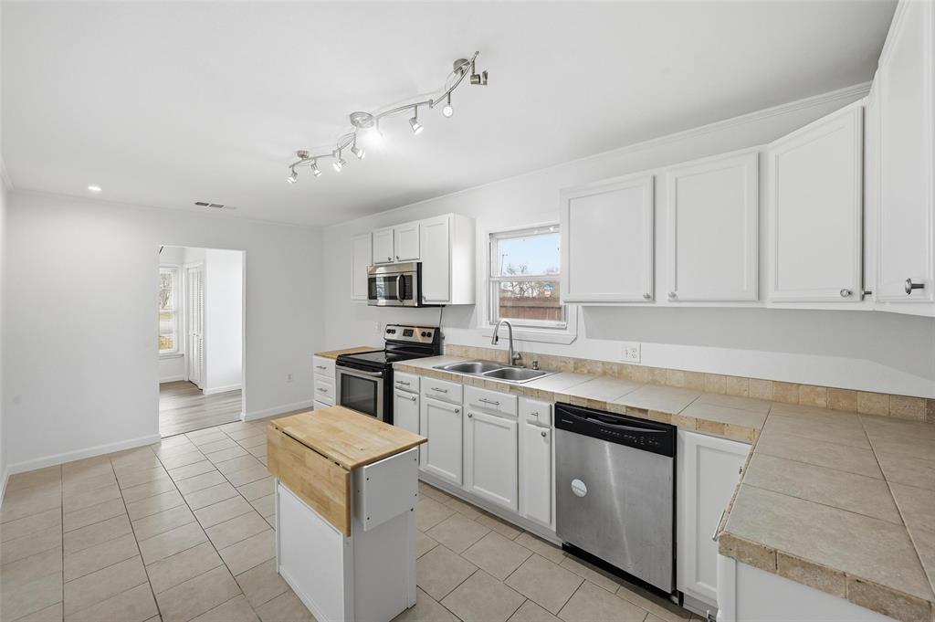 Sunset Gardens Add - Residential