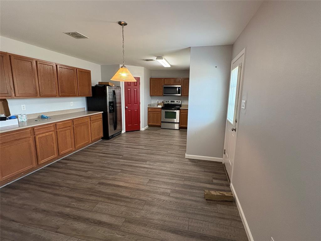 4545 Pangolin Drive