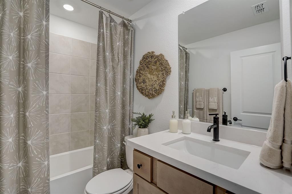 The Ridge at Northlake - Residential