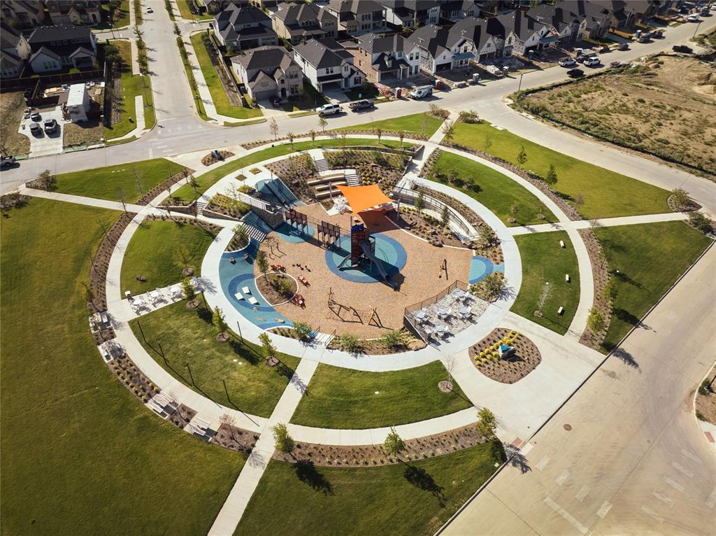 The Ridge at Northlake - Residential