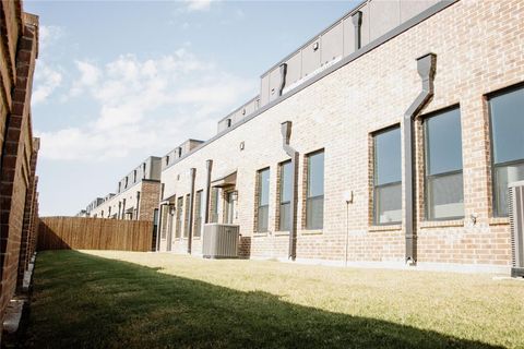 A home in Waxahachie