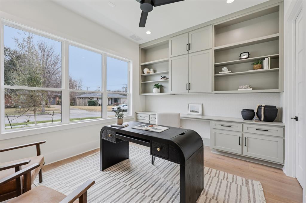 10209 Linkwood Drive