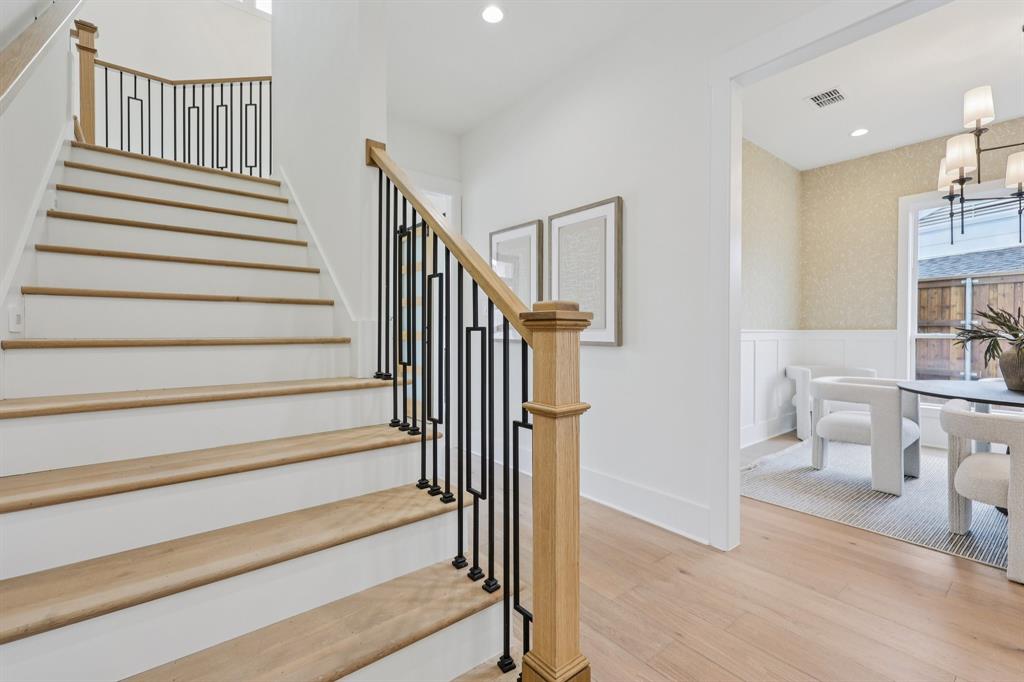 10209 Linkwood Drive