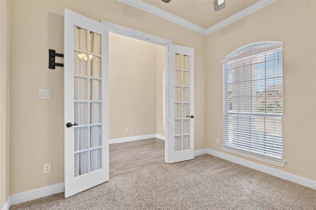 724 Patio Street