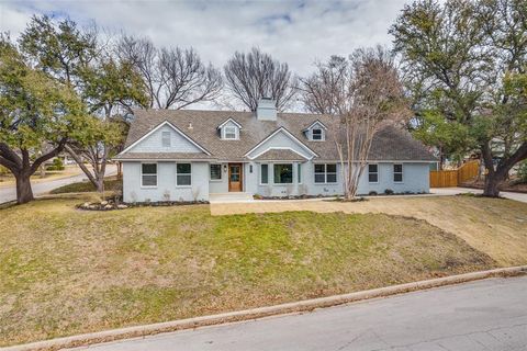 3851 Pelham Road Fort Worth TX 76116