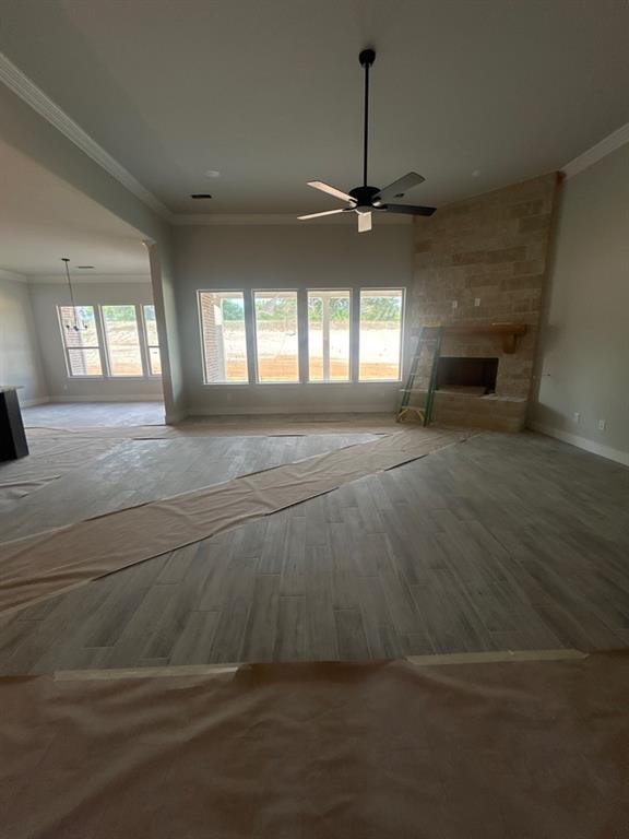 1002 Perrin Lane