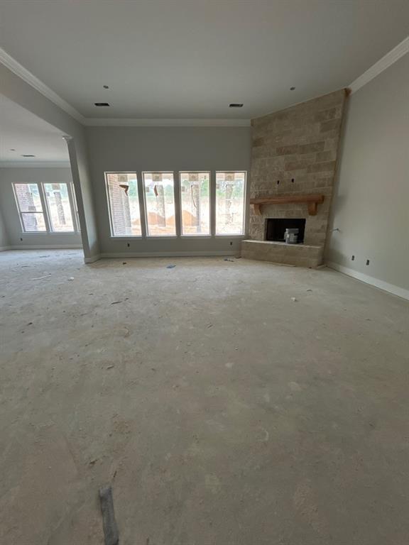 1002 Perrin Lane