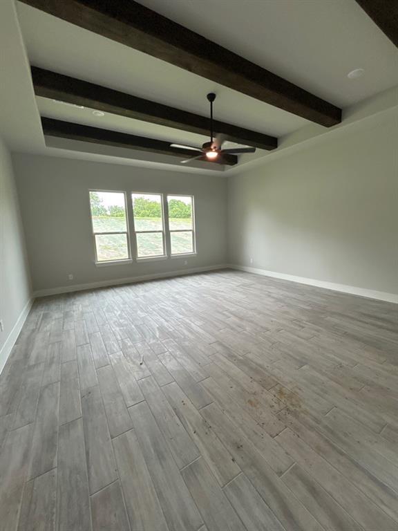 1002 Perrin Lane