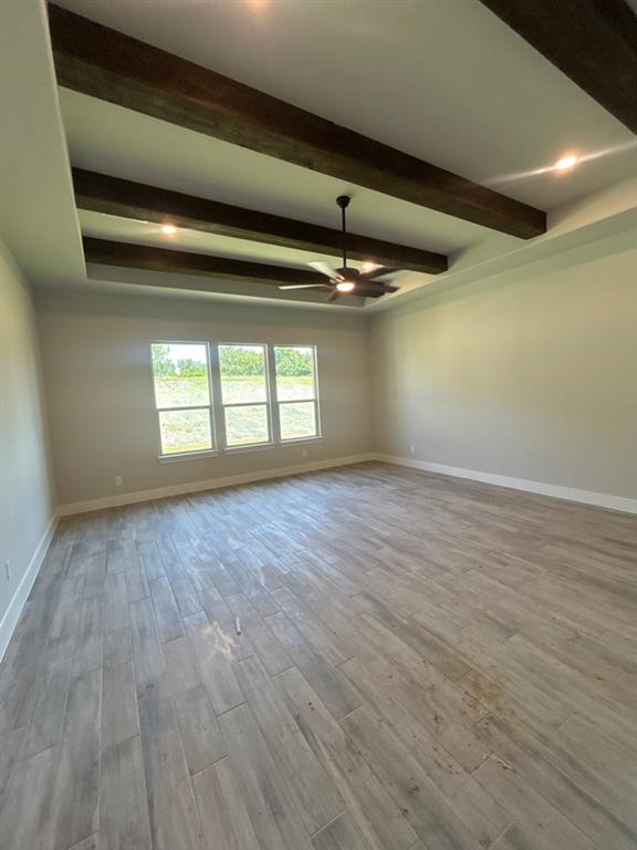 1002 Perrin Lane