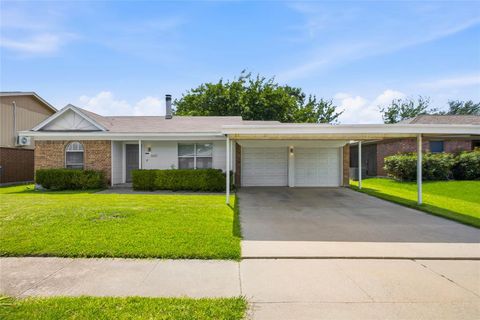 Photo of 6601 Hughes Drive, Watauga, TX 76148 (MLS # 21293876)