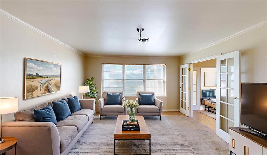 4936 Cockrell Avenue