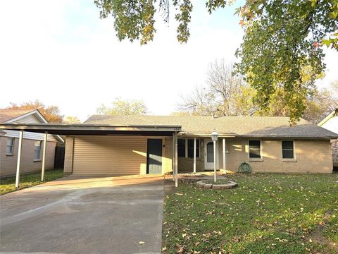 604 Bayless Drive Euless TX 76040