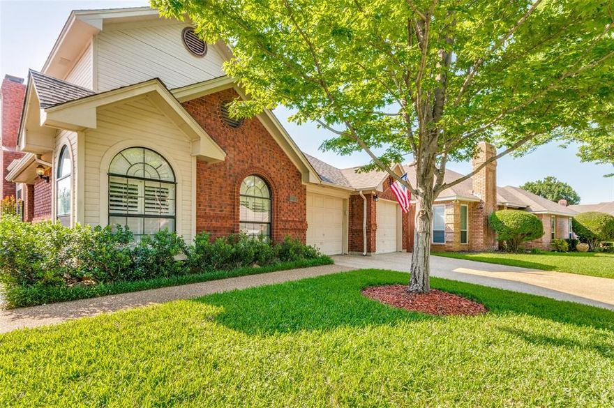 Welcome to this charming and well-maintained home set on a beautifully manicured lot that enhances its curb appeal from the moment you arrive. Inside, you’ll find a warm and inviting layout designed for comfort, functionality, and everyday living.
The kitchen is a standout feature, offering granite countertops, an abundance of counter space, and excellent workflow—perfect for cooking, entertaining, or gathering with family. The adjoining living area features a cozy fireplace, creating a welcoming focal point for relaxing evenings. All bedrooms are generously sized, providing plenty of room for furniture, storage, and personal retreat. Upstairs, a spacious loft—currently used as a bedroom—offers exceptional flexibility. Whether you envision a private study, game room, media space, or hobby area, this loft adapts easily to your needs. Outdoor living is equally impressive with two private patio areas, ideal for morning coffee, weekend grilling, or quiet relaxation. The well-kept yard adds to the home’s peaceful feel and provides space to enjoy the outdoors.
Located just minutes from major highways and the nearby entertainment district, this home offers the perfect blend of convenience and comfort. With its thoughtful layout, flexible spaces, and beautifully maintained exterior, this property is ready to welcome its next owner.