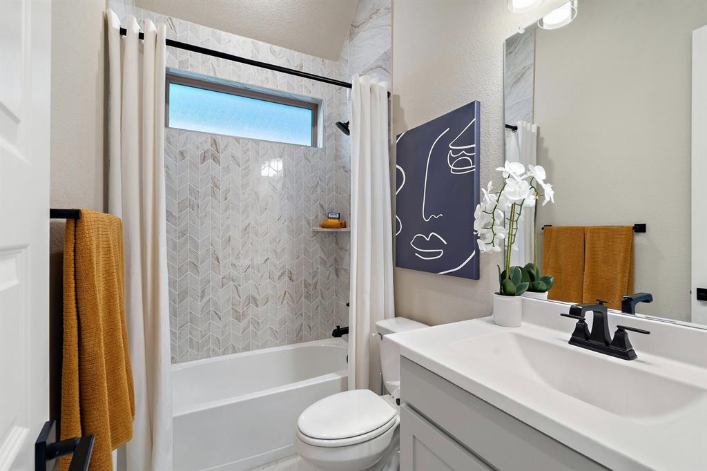 1016 Sunflower Street