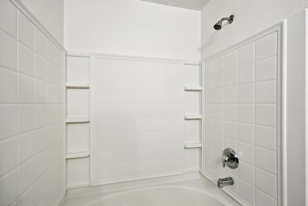 Kingspoint - Residential Lease