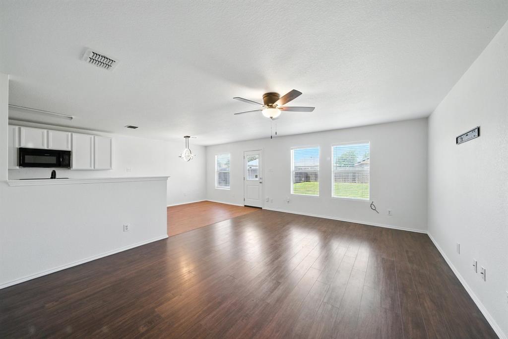 Kingspoint - Residential Lease