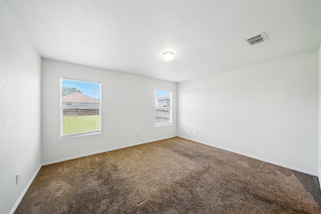 Kingspoint - Residential Lease