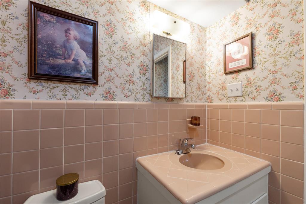 J S ABLES OLD 175 - Residential