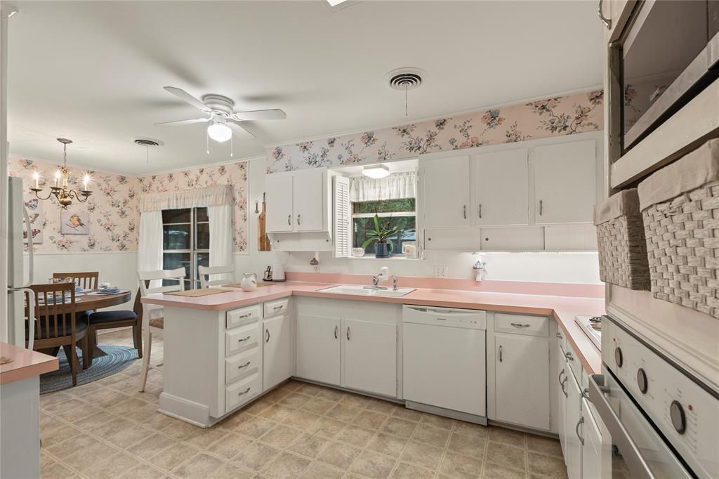 J S ABLES OLD 175 - Residential