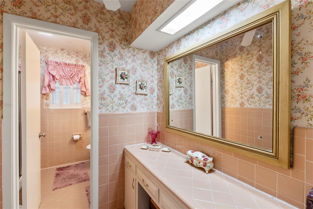 J S ABLES OLD 175 - Residential