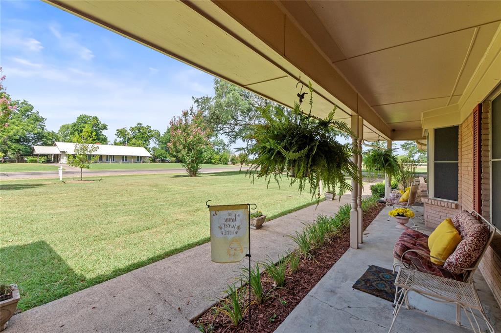 J S ABLES OLD 175 - Residential