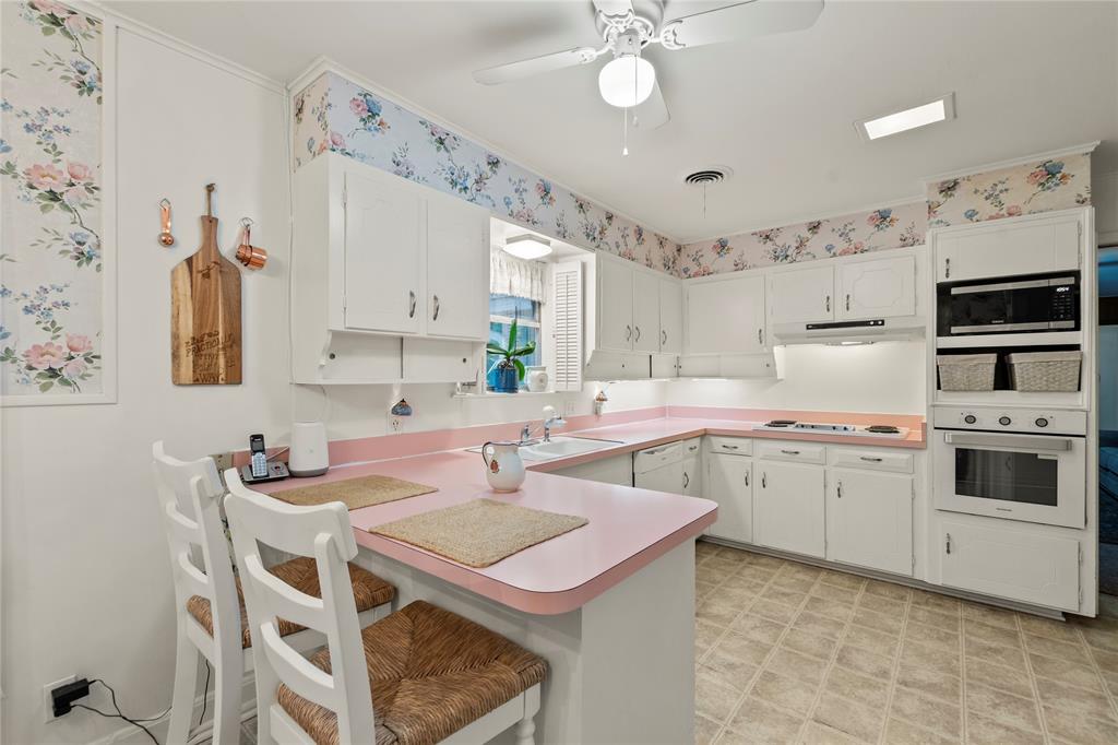 J S ABLES OLD 175 - Residential