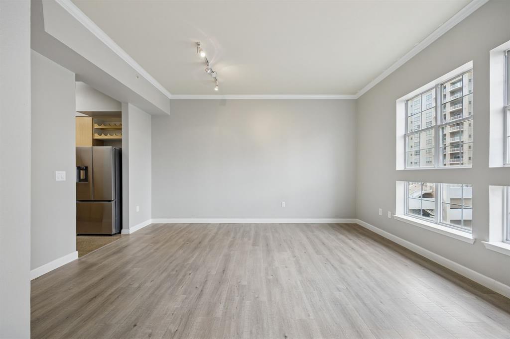 Renaissance On Turtle Creek Condo - Residential